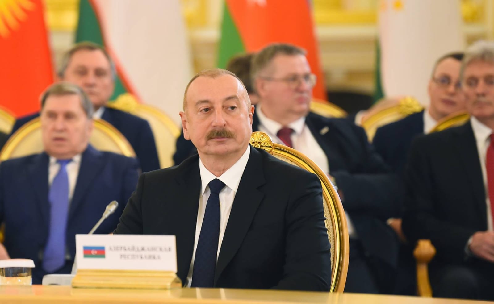 “İlham Əliyev Moskvada Paşinyanı olduqca mükəmməl arqumentlərlə susdurdu”– Elşən Musayev