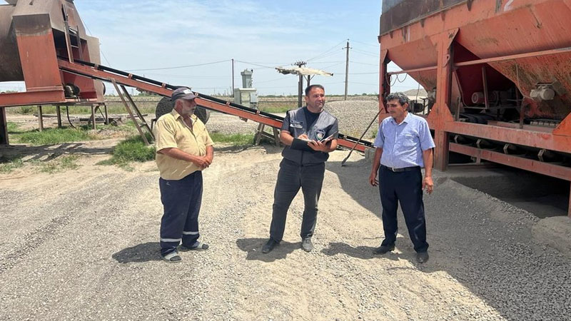 Bu zavodun fəaliyyəti dayandırıldı - Rəhbəri cərimələndi (FOTO)