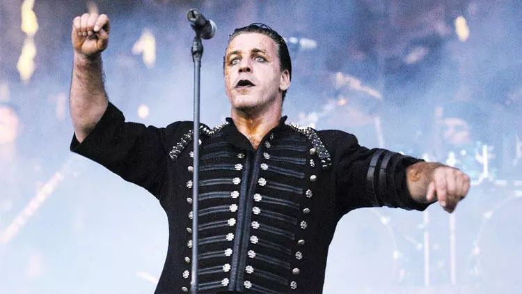 Rammstein cinsi təcavüzdə ittiham olunur