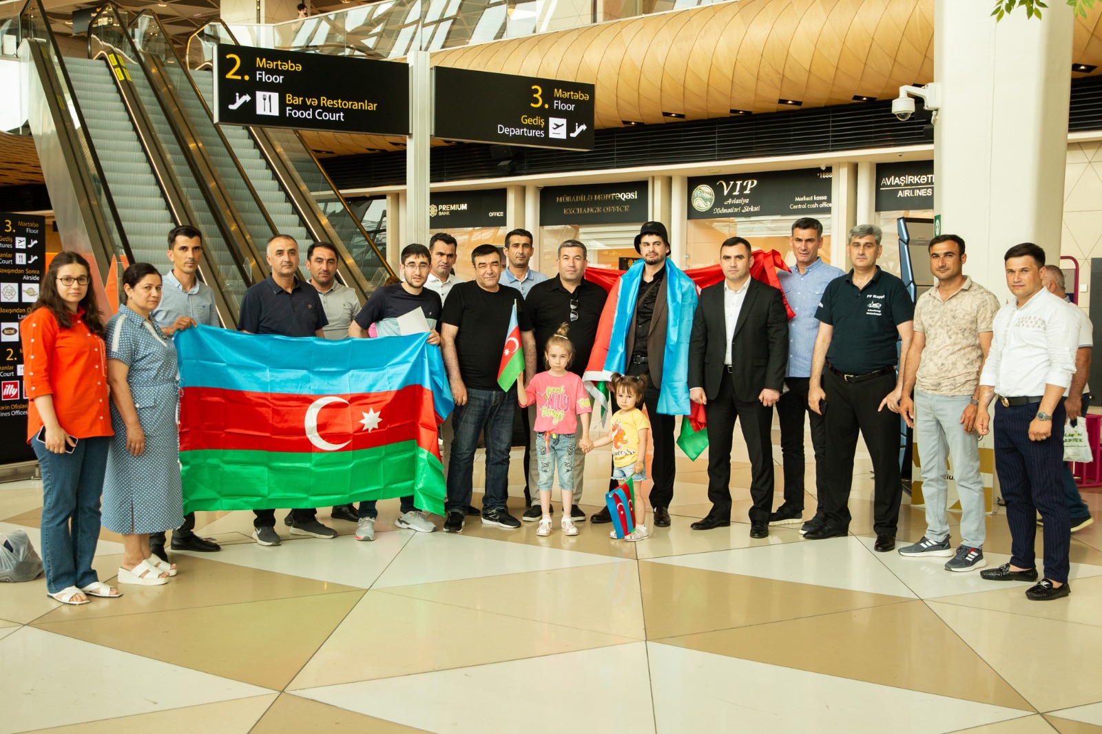 Daha bir qazimiz sağalaraq Vətənə geri dönüb