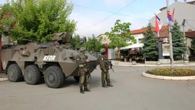 NATO Kosovonun şimalındakı Zveçanda qoşunlarını artırır