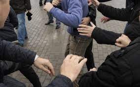 Şəmkirdə kütləvi dava olub, 2 qardaş döyülüb