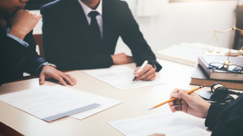 Zərdabda 38 minlik dam təmiri - Adına 3 şirkət olan sahibkar kimdir?