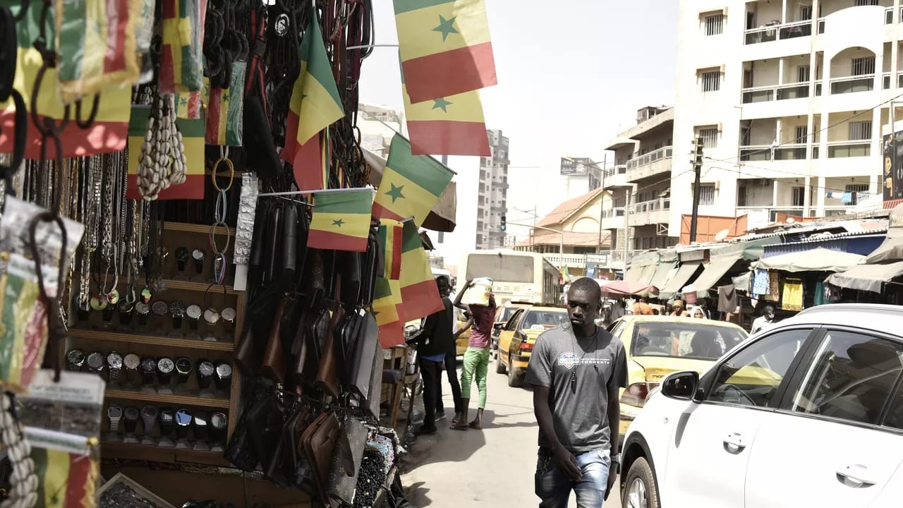 Seneqal xaricdəki konsulluqlarını müvəqqəti bağlamaq qərarına gəlib