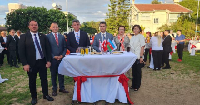 Şimali Kiprdə Ulu Öndərin 100 illiyi və Müstəqillik Gününə həsr olunmuş tədbir keçirilib – FOTOLAR