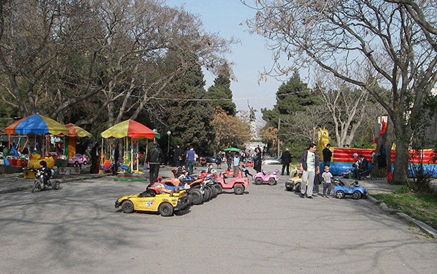 Qadın atraksiondan yıxılıb öldü - Xırdalan parkında dəhşət