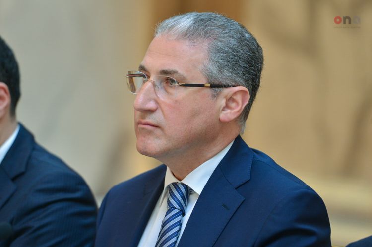 “Muxtar Babayev Ziya Məmmədovun yolu ilə gedir” - FOTO