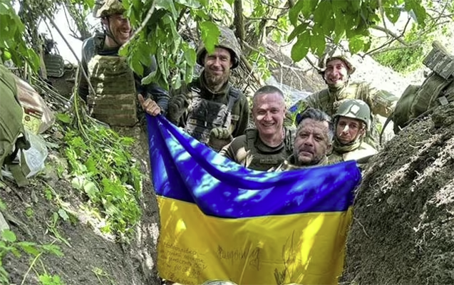 Ukraynalı hərbçilər Novodarovka kəndini azad edib