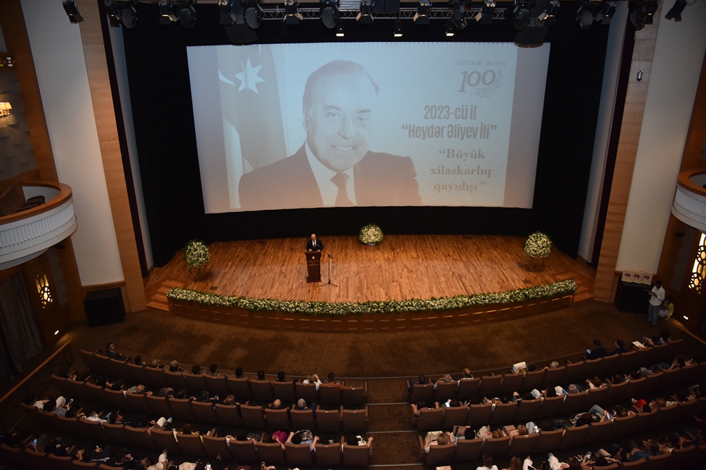 Nəsimi rayonunda 15 iyun – Milli Qurtuluş Gününə həsr olunmuş adlı tədbir keçirilib