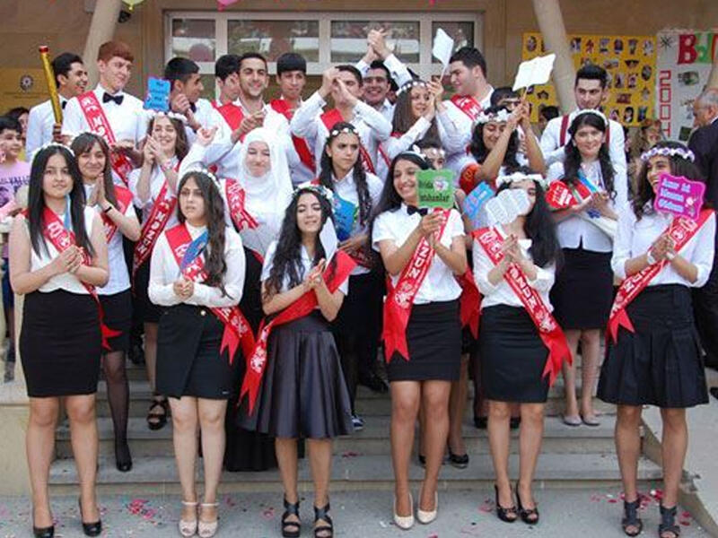 Bu il paytaxt məktəblərinin XI siniflərini 26 mindən çox şagird bitirir