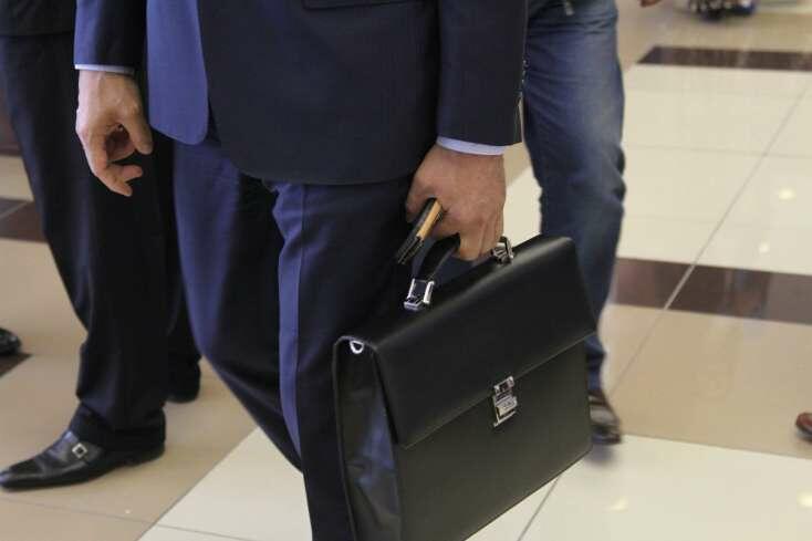 Azərbaycanda məmur iş otağında buna görə qətl edilib - TƏFƏRRÜAT