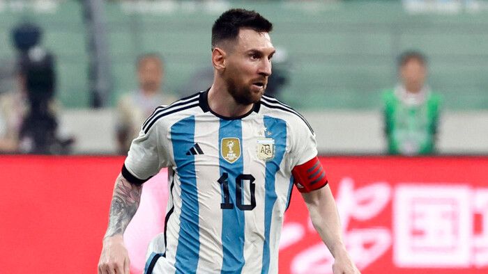 Lionel Messi karyerasının ən erkən qolunu vurub