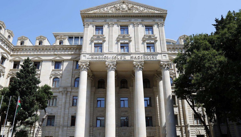 Azərbaycan XİN Nikol Paşinyana cavab verib