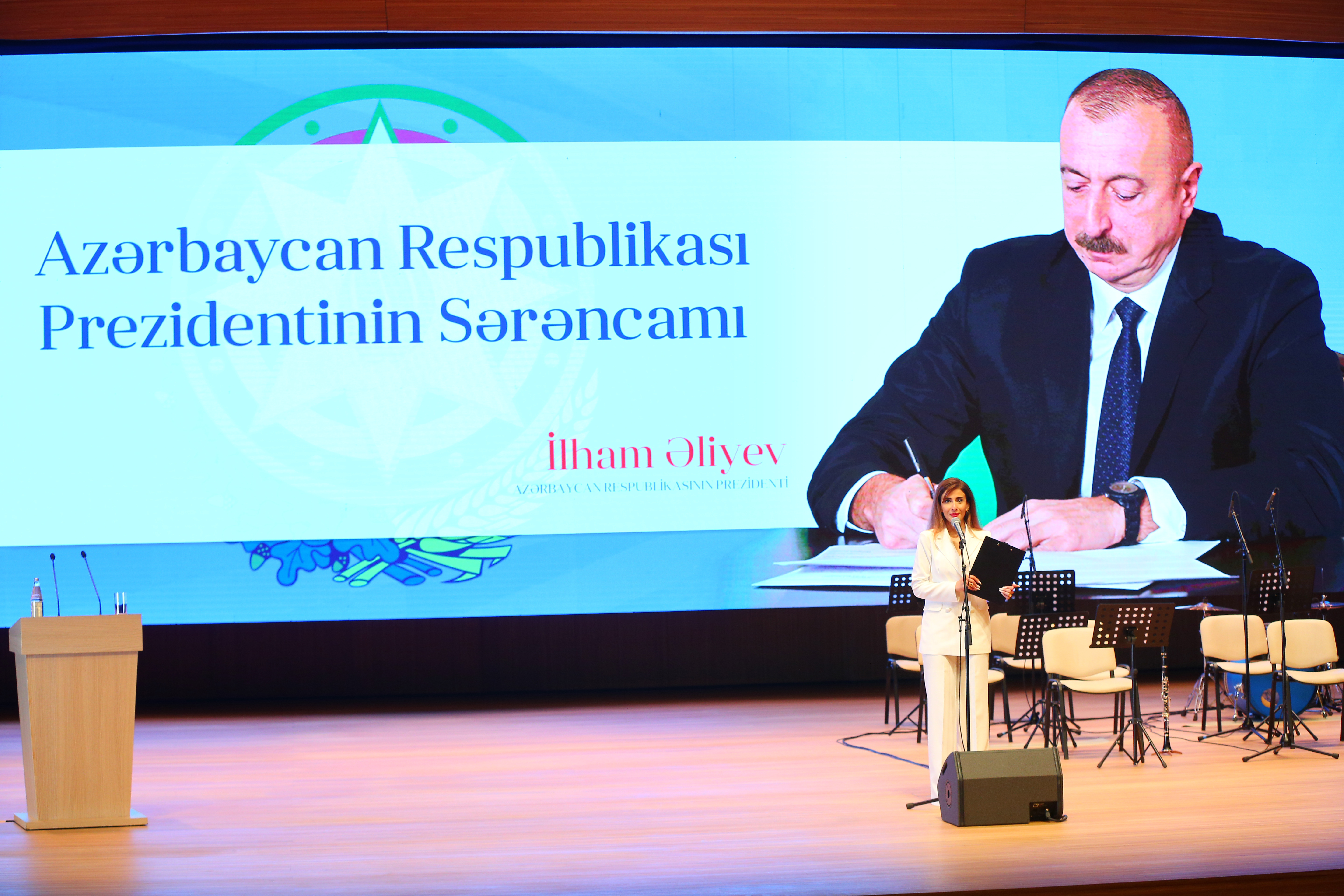 Dünyadakı Azərbaycanlı Təbiblərin Simpoziumu öz işinə başlayıb