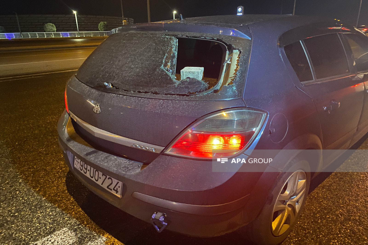 Bakıda cinsi azlıqlar taksini daşlayıblar - VİDEO