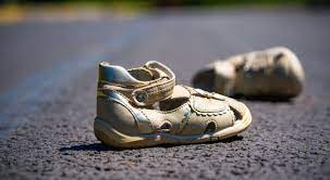 Cəlilabadda avtomobil 8 yaşlı uşağı vuraraq ağır xəsarət yetirib