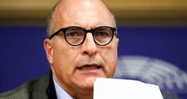 İtaliyalı Avropa Parlamentinin deputatı korrupsiyada ittiham olunur