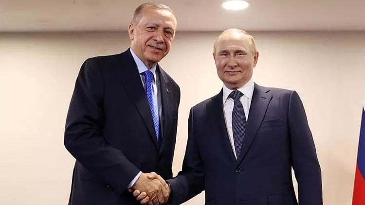 Prezident Ərdoğan Rusiya prezidenti Putinlə görüşüb