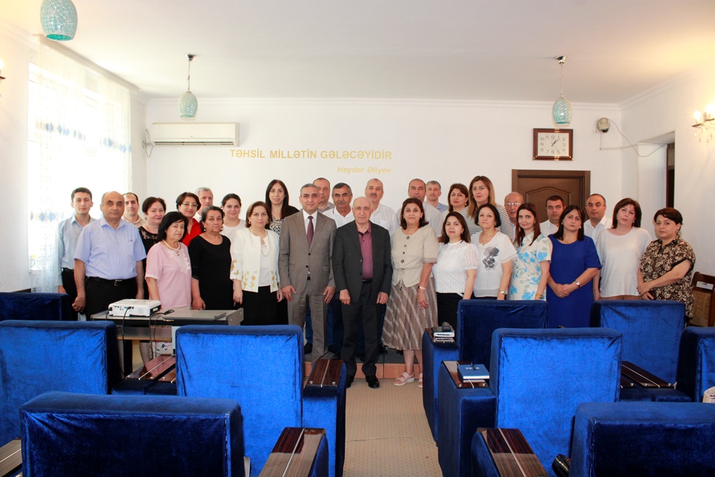 Əməkdar elm xadimi Şahlar Əsgərovun təqdimatında MDU-da seminar  keçirilib