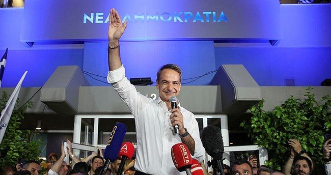 Yunanıstanda yeni kabinet açıqlanıb