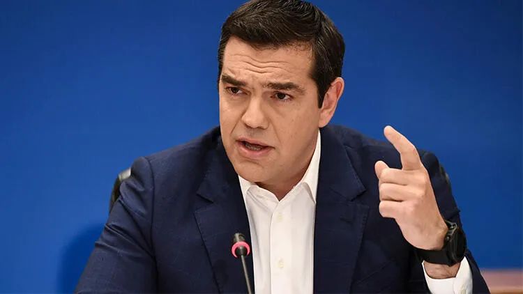 Tsipras Syriza partiyasının lideri vəzifəsindən istefa verib