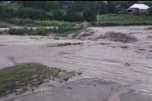 Daşkəsəndə sel fəlakəti zamanı bağlanan yollar açıldı