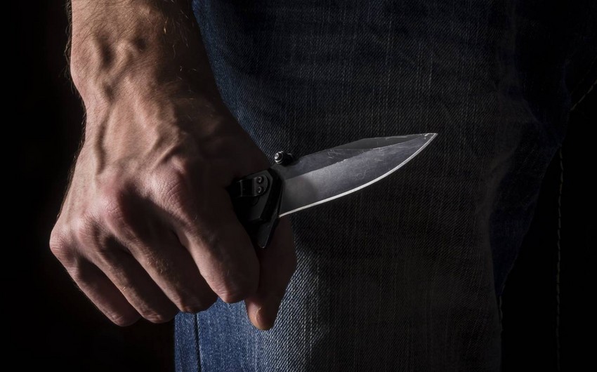 Abşeronda 4 nəfərə kəsici alətlə xəsarətlər yetirilib