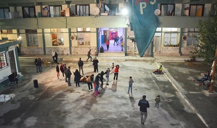 Yunanıstanın Kandil bölgəsindəki Lavrion düşərgəsi boşaldılıb