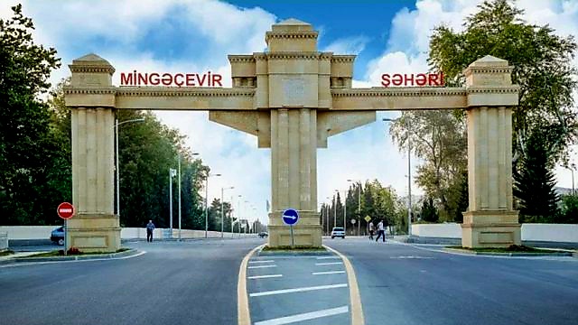 Mingəçevir ziyalıları, ağsaqqalları müraciət qəbul etdilər: ŞƏHƏRİMİZ İNKİŞAF EDİR, ÇİÇƏKLƏNİR (TAM MƏTN)