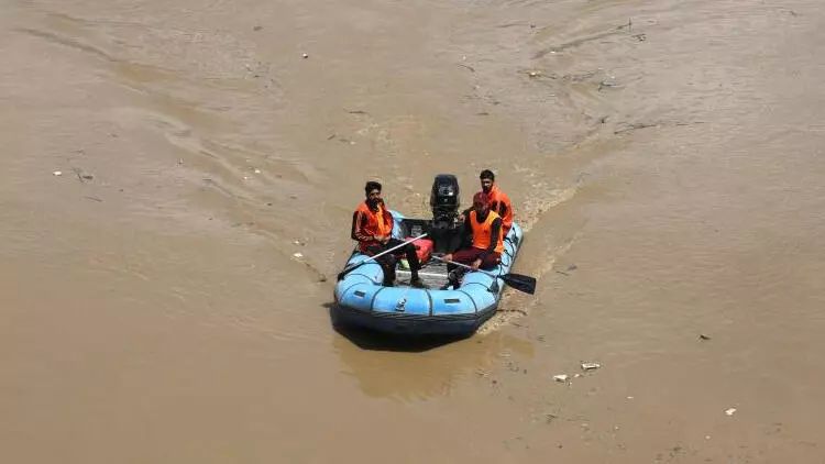 Hindistanda daşqın hadisəsi: 22 ÖLÜ