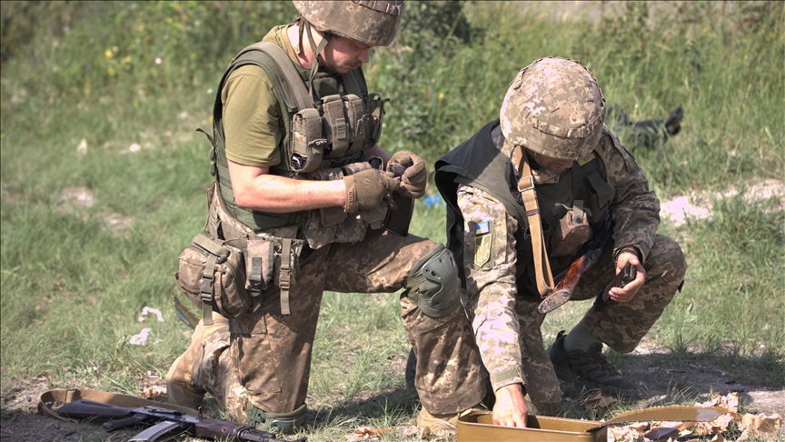 Fransa 5200-ə yaxın ukraynalı əsgərə təlim keçib