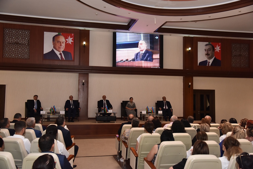 “14 İyul- 1969-cu il: Müstəqil və qüdrətli Azərbaycanın təməlinin qoyulduğu gün” mövzusunda geniş müşavirə keçirilib