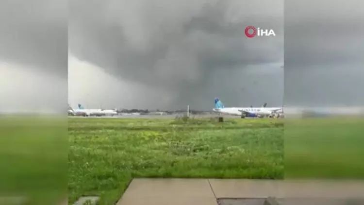 ABŞ-da tornado: yüzlərlə uçuş ləğv edildi