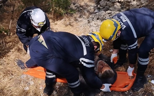 Hündürlükdən yıxılan kişi belə xilas edildi - Video