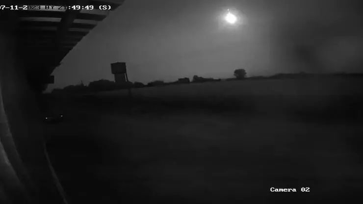Bolqarıstan üzərindən keçən meteor Rumıniyaya düşüb
