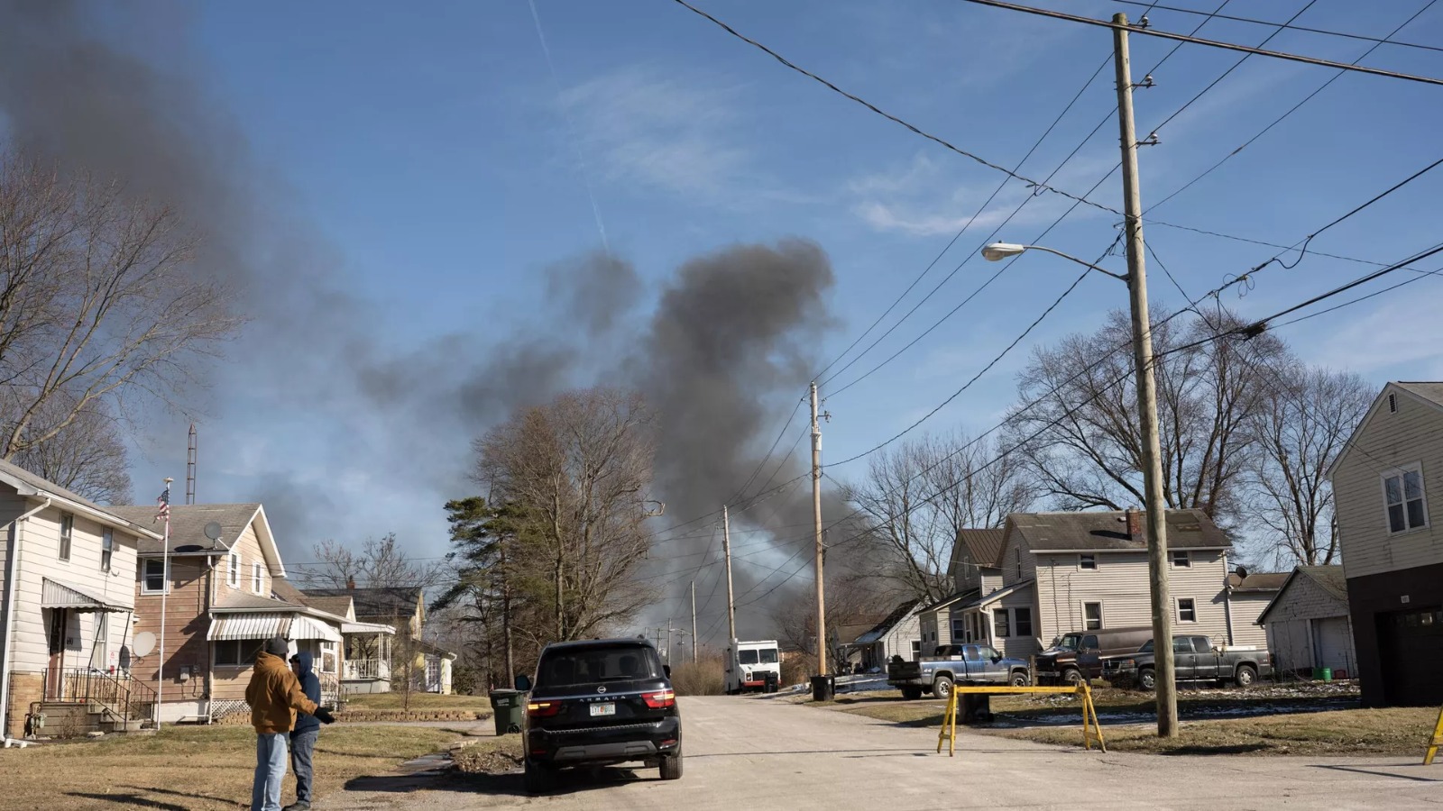 ABŞ-ın Pensilvaniya ştatında təhlükəli yük daşıyan qatar relsdən çıxıb