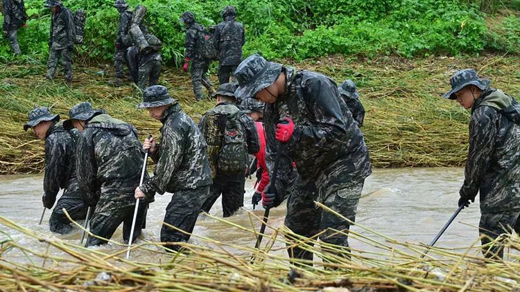 Cənubi Koreyada daşqınlar nəticəsində ölənlərin sayı artıb