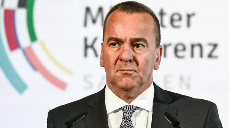 Almaniyanın müdafiə naziri Pistorius İraq və İordaniyaya səfərlərini ləğv edib