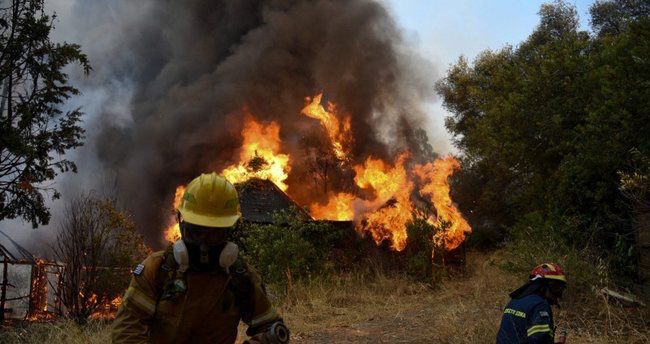 Rodosda qapalı qalan Türkiyə vətəndaşları təxliyə edilib