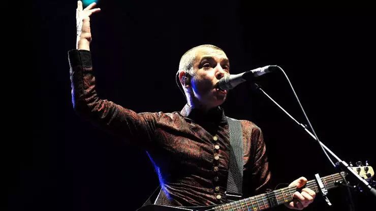 İrlandiyalı müğənni Sinead O'Connor 56 yaşında vəfat edib