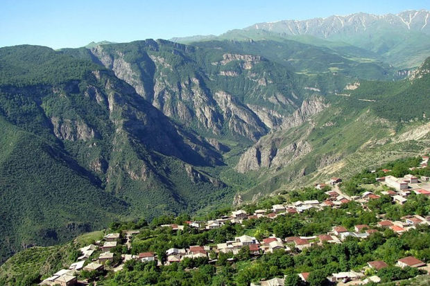İranda etirazçı azərbaycanlılar hökumət qüvvələri tərəfindən güllələndilər - FOTO