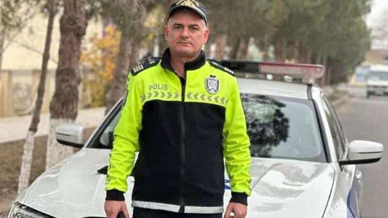Yol polisi qəfil vəfat etdi (FOTO)