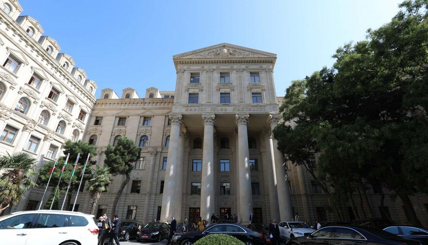 Azərbaycan XİN Paşinyana cavab verib