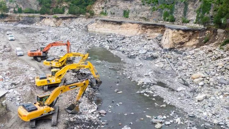 Çində ölənlərin sayı artır