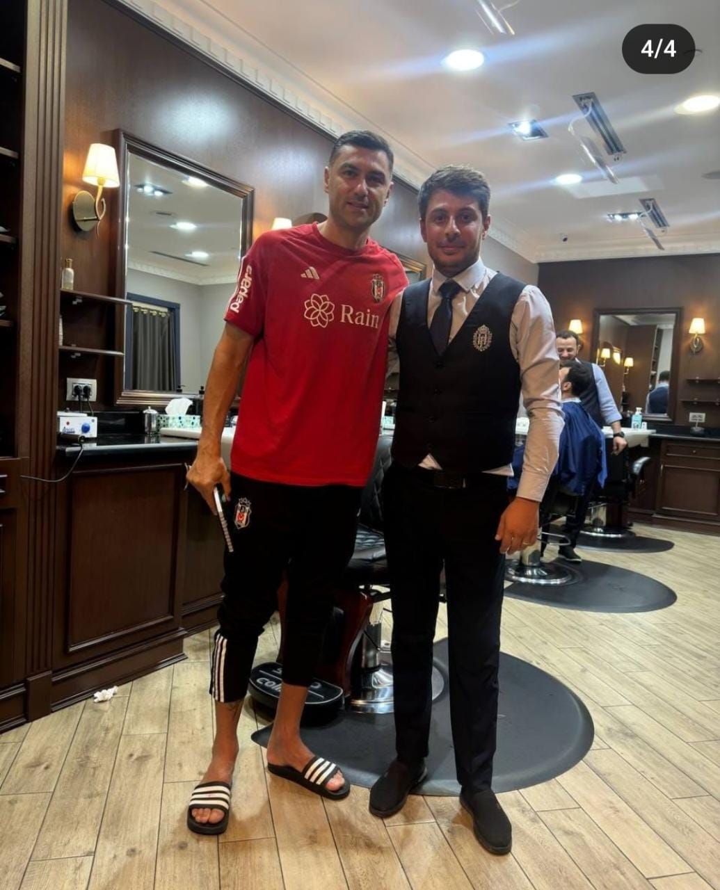 Şenol Günəş və Burak Yılmaz Bakıda bərbərdə - FOTOLAR