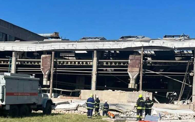 Rusiya İsveçə məxsus zavodu bombaladı - Ölənlər var