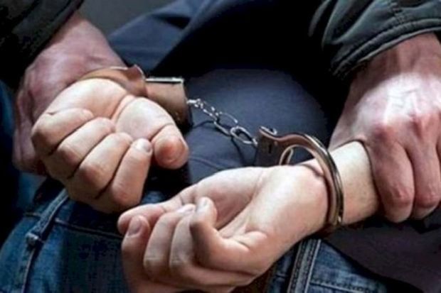 Rusiyada bələdiyyə deputatı yeniyetmə oğlanlara əxlaqsız təkliflər edib - FOTO