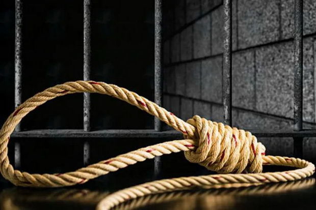 İranda daha üç nəfər edam edildi - FOTO