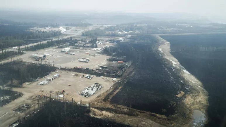 Kanadada meşə yanğınları səbəbindən 20 min insan təxliyə edildi