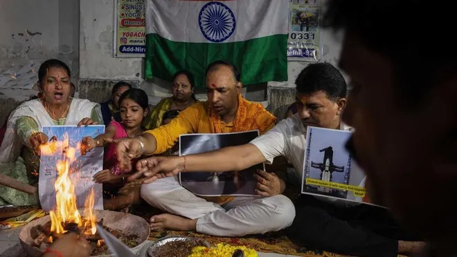 Hindistan Ayın cənubuna enən ilk ölkə olmağa hazırlaşır